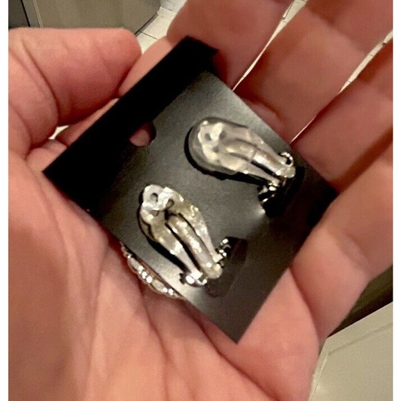 Vintage Whiting And Davis Saphiret Cabochon Earrings Clip On Great Condition - Picture 5 of 5